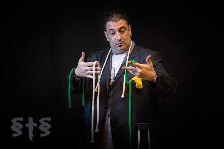 magia-en-caceres-mago-caceres-óscar-pascual-mago-oscar.jpg